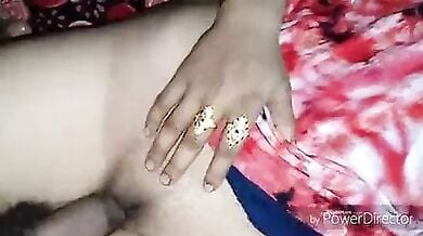 देशी देवर ने अकेली भाभी को बीवी की तरह चोदा