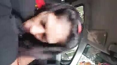 Desi blowjob ka maza car ke andar