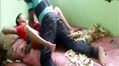 किराये के मकान में रंडी बुला कर उसे चोदा