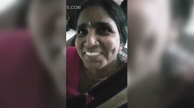 ऑफिस की लेडी ने चुदवाया – हिंदी ऑडियो