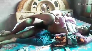 सविता की देसी फुद्दी की चुदाई