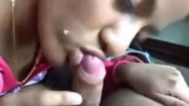 आगरा की रंडी ने छोटा लंड चूसा