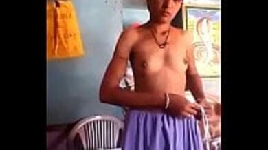 गुजराती लड़की ने सेल्फी में चूत दिखाई