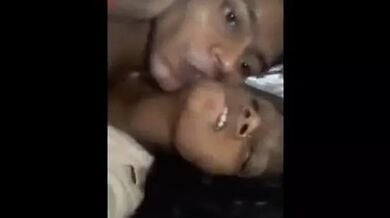 बांग्लादेशी कपल का सेक्स वीडियो