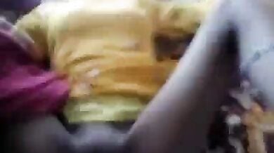 देसी लड़की पिंकी का बुर चुदाई सिन