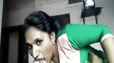 Muslim kamwali ka cock sucking bf