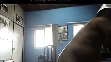 डॉक्टर ने क्लिनिक में नर्स को चोदा