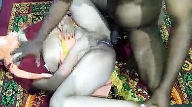 बूढी चूत सास की हिला हिला के चोदी