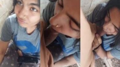 सेक्सी जवान पड़ोसन को सीढ़ियों मे चूसाया लंड