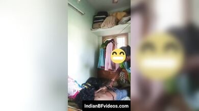 कामवाली से लंड पे तेल लगवा मालिश करवाया