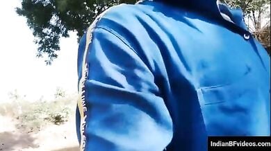 विलेज बॉयज चोद रहे है एक दूसरे की गांड