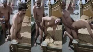 बूढ़े बाप ने तेल लगाके मारी अपने जवान बेटे की गांड