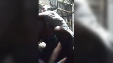 अब्दुल चाचा ने मारी साथी रमेश की गांड!