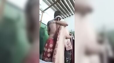 एक दूसरे के लंड चूसते दो इंडियन गे लड़के