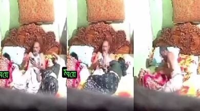 बीवी और बेटी के साथ मजा करता ठरकी मुस्लिम आदमी
