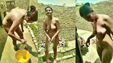 पाकी विलेज क्यूट गर्ल का न्यूड वीडियो बनाया उसके लवर ने