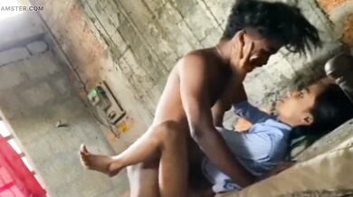 छपरी ने 69 के साथ जमके चोदी कॉलेज युनिफॉर्म पहनी जीएफ