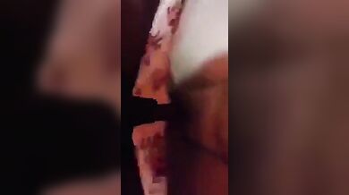 पड़ोस वाली भाभी की गोरी मोटी चिकनी चुत को चोदा लड़के ने