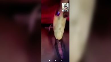 राजस्थानी देहाती औरत ने ककड़ी घिसी अपनी चूत