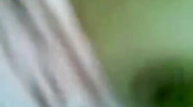 स्लिम, गोरी बीवी के मुलायम बूब दबाएं, मोटी चूत चुदाई