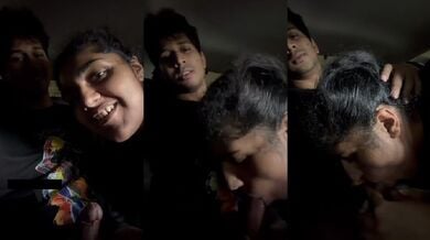 कार के अंदर चोदा गर्लफ्रेंड का मुँह