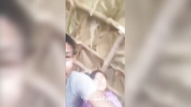 मणिपुरी विलेज लड़की को झोपड़ी में चोदा कुत्ते की तरह