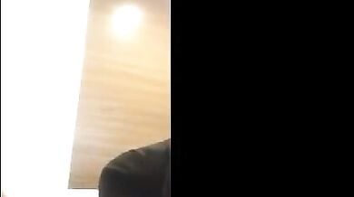 हिजाब पहनी क्यूट लड़की ब्लोजॉब देकर चुदी