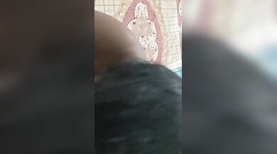 तमिल ग्रैनी ने चूसी अपने ग्रैंडसन का बडा लंड