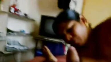 छत्तीसगढ़ी शादीशुदा औरत पति के बॉस का लंड चूस के चुदी