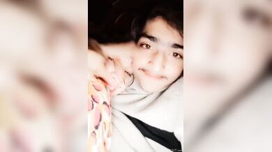 बडे भाई के लंड की सवारी करती क्यूट पाकी गर्ल