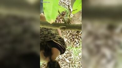 मस्त गांड भाभी की साड़ी उठाकर की जंगल में डॉगी स्टाइल चुदाई