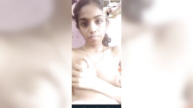 केरला नर्स ने वीडियो कॉल पर दबाई चुचियां