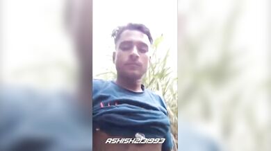 गन्ने के खेत में जम के चोदी गांव की लौंडी