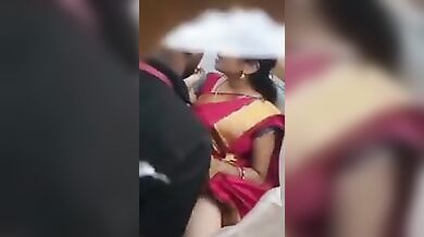 वेयरहाउस में साड़ी पहनी शादीशुदा मल्लू औरत की चुदाई (हिडन कैमरा वीडियो)