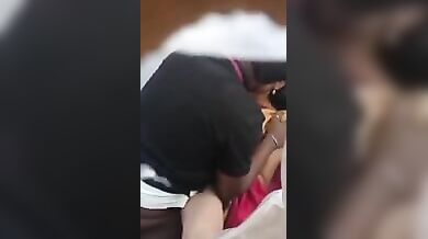 वेयरहाउस में साड़ी पहनी शादीशुदा मल्लू औरत की चुदाई (हिडन कैमरा वीडियो)