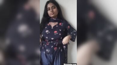 अलग-अलग जगह पर गर्लफ्रेंड को चोदा