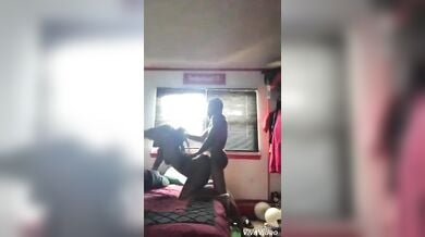 अफ्रीकन हस्बैंड वाइफ का बहुत हार्ड डॉगी स्टाइल सेक्स!