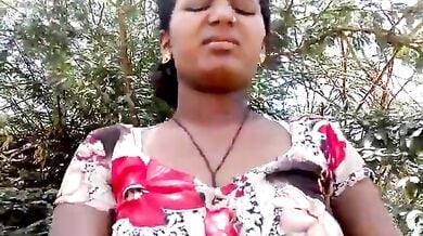 आंध्र लड़की ने जंगल में चोदा लंड