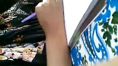 ट्यूशन टीचर ने दबाई स्टूडेंट लड़की के चुचें