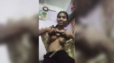 राखी बांधने के बाद बहन ने भाई को दिया चुचियों का रिटर्न गिफ्ट