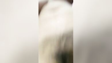 19 साल की लड़की सलवार छोड़कर हुई नंगी, दिखाई वर्जिन चूत