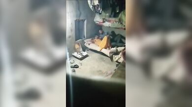 गरीब, गुजराती शादीशुदा औरत का पड़ोसी के साथ सेक्स एमएमएस