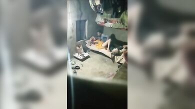 गरीब, गुजराती शादीशुदा औरत का पड़ोसी के साथ सेक्स एमएमएस