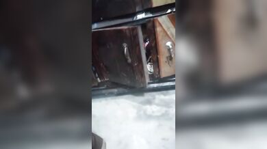 पाकिस्तानी बीवी ने अपनी चुदाई का वीडियो बनाया