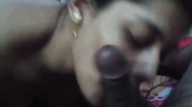 ब्लोजॉब के बाद बीवी के मुंह में मारी मूठ