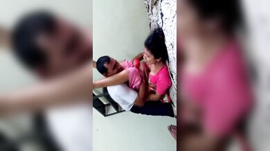 हंसी मजाक में भाई के सामने जेठ ने चोदी बहुरानी