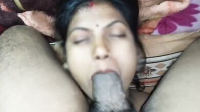 डर्टी भाभी ने खाई पति की मलाई, वीर्य से किया फेशियल